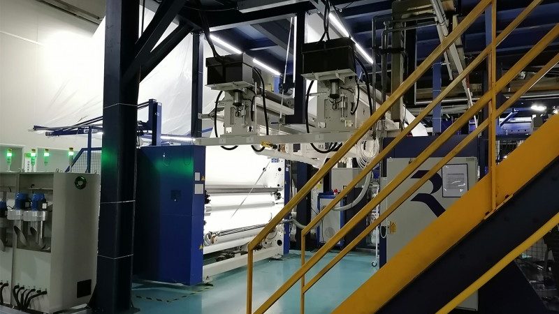 食品厂小型颗粒包装机：核心工作原理及选购要点